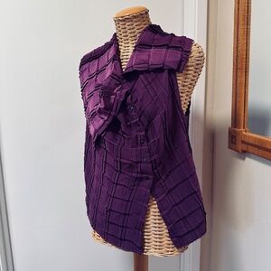 Babette San Francisco Sleeveless Blouse NWOT